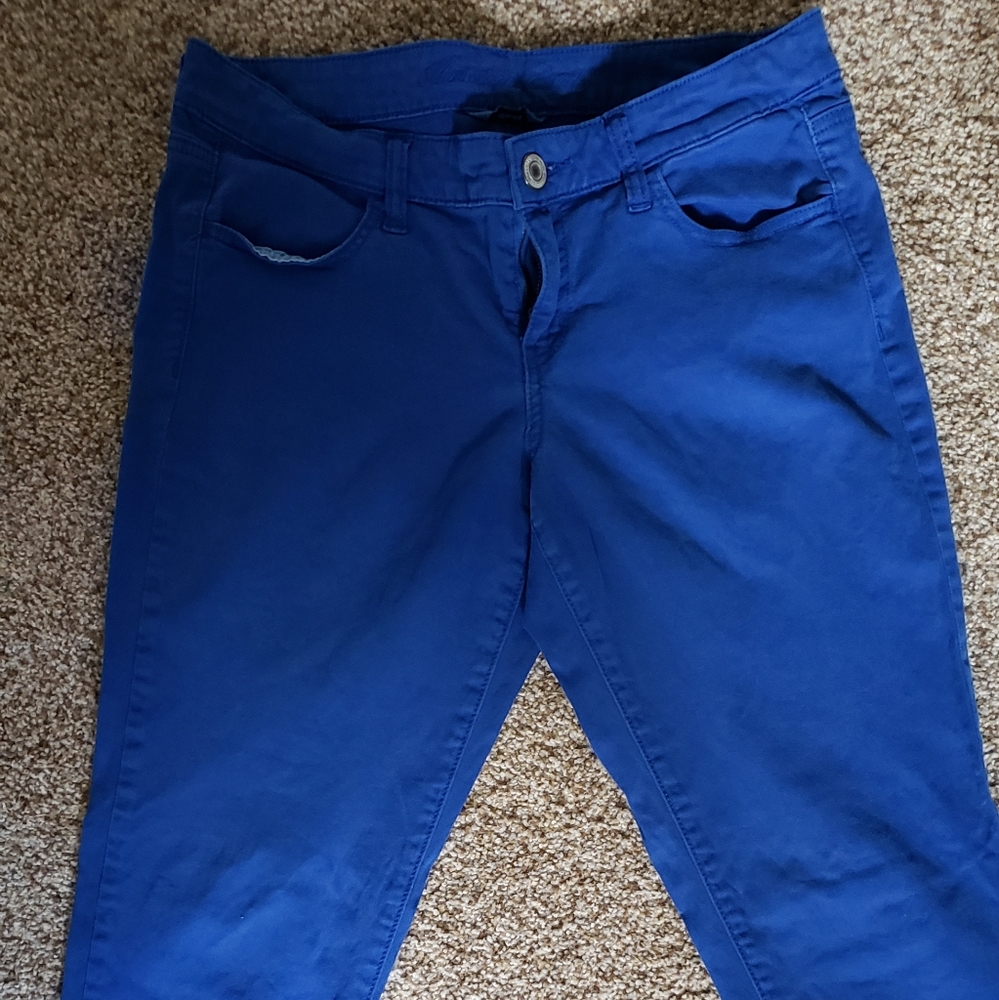 Bright stretchy jeans